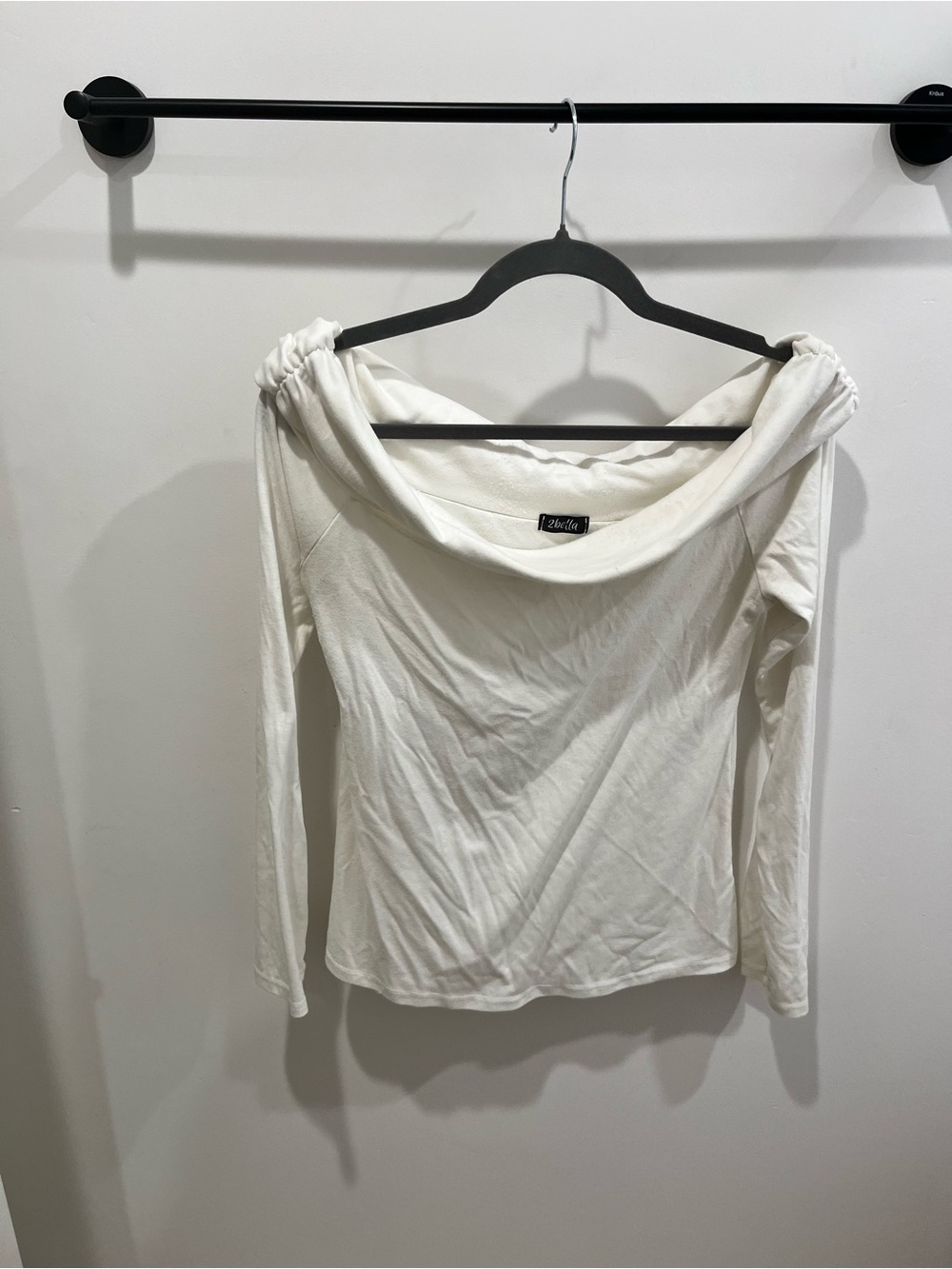 Off-Shoulder Long Sleeve Blouse in Cream by Zadie & Co